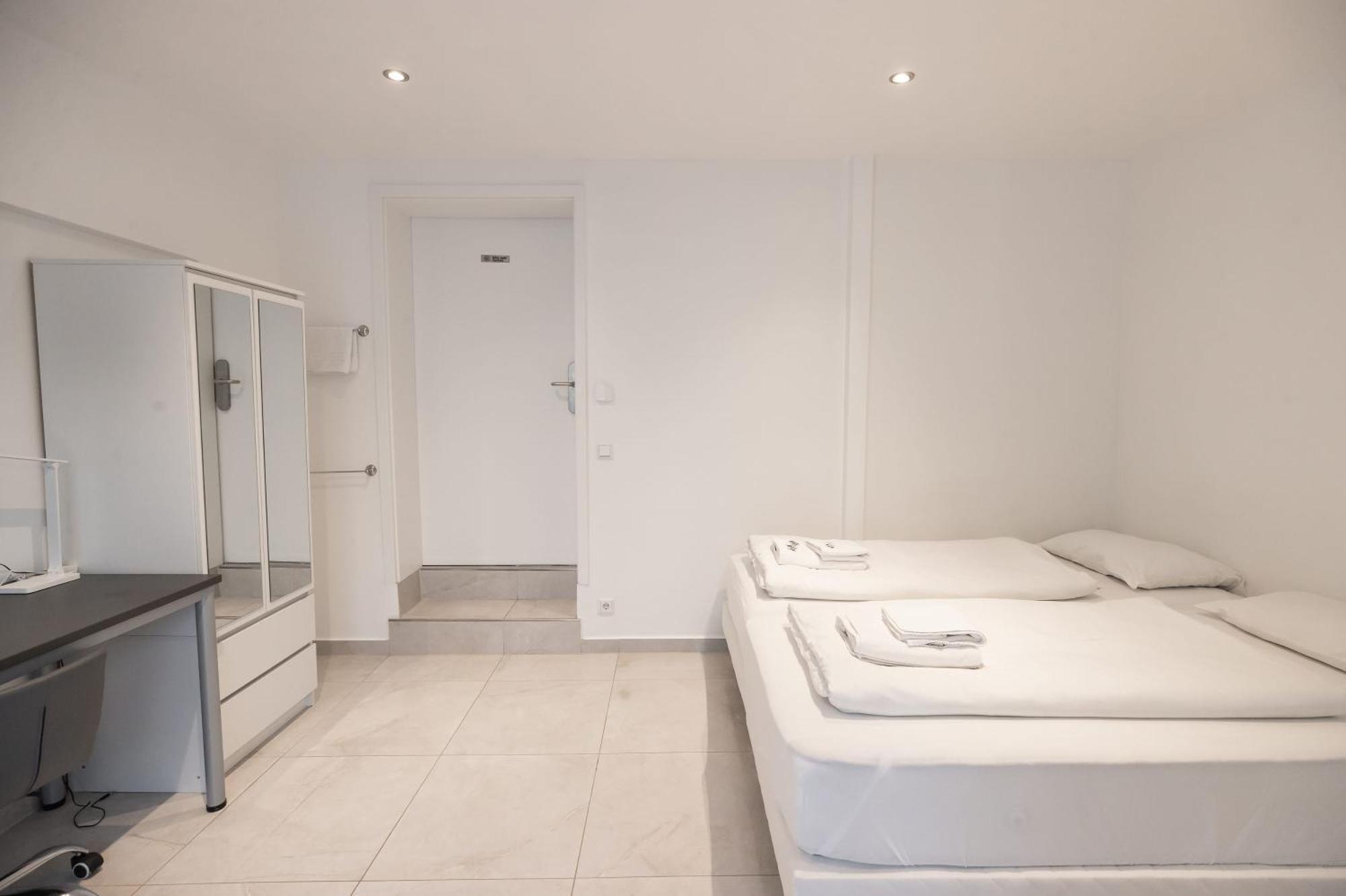 Rooms By Staystay I 24 Hours Check-In Нюрнберг Экстерьер фото